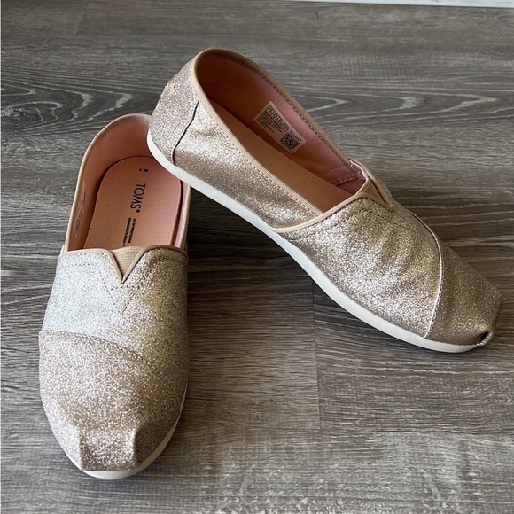 Toms Shoes - TOMS Women’s Alpargata Shoes in Champagne Glitter Size 7 W